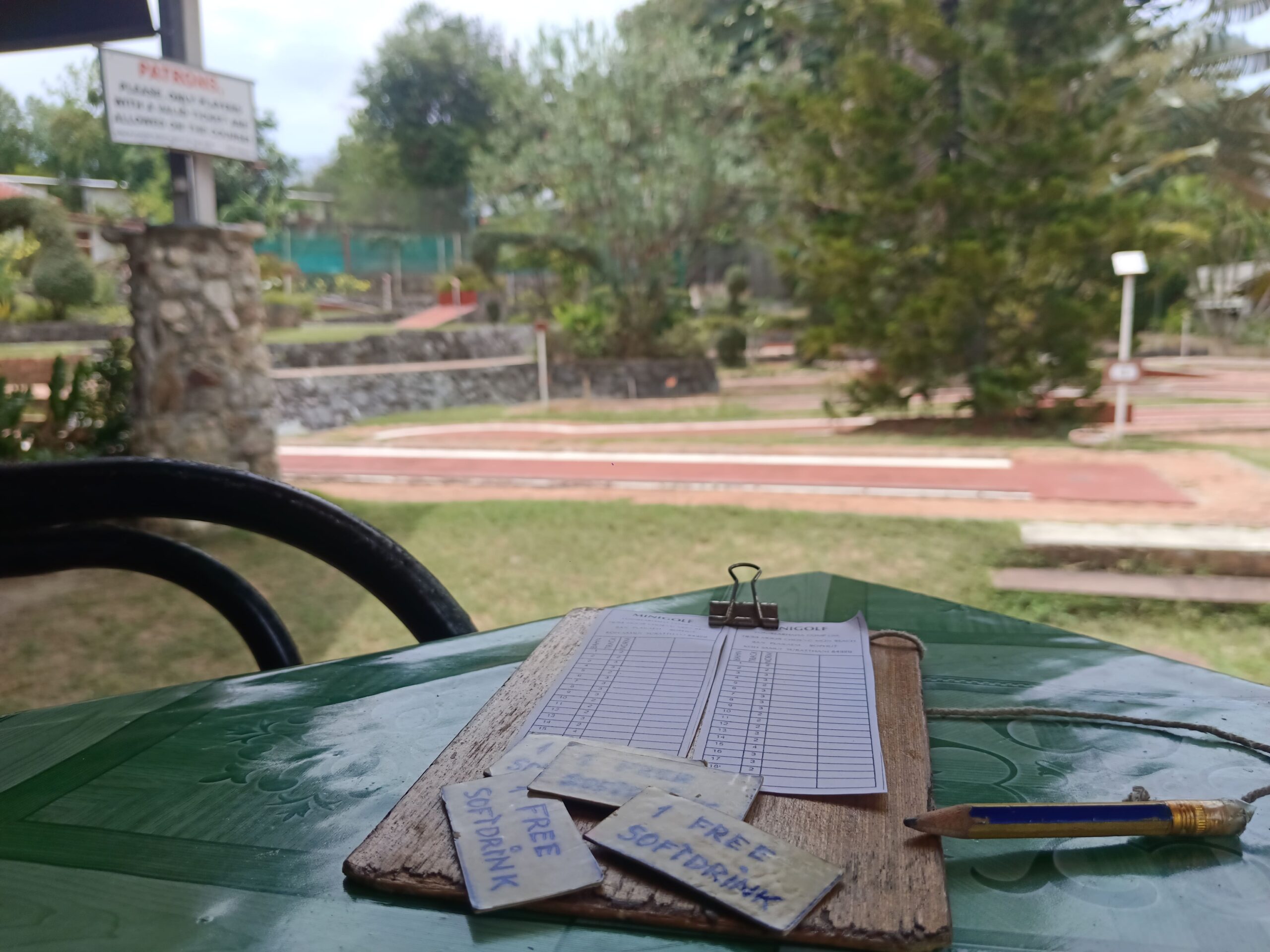 score board, free soft drink, competition, adventure, mini golf samui, family fun
